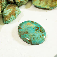Load image into Gallery viewer, Turquoise Mountain Round Cabochon