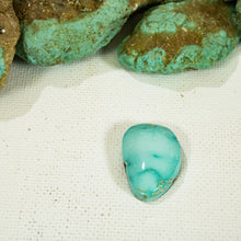 Load image into Gallery viewer, Lone Mountain Cabochon