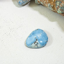 Load image into Gallery viewer, Golden Hill: Cabochon