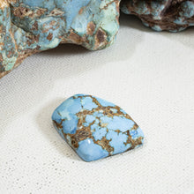 Load image into Gallery viewer, Golden Hill: Cabochon