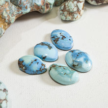 Load image into Gallery viewer, Golden Hill: Cabochon 5 Cab Set
