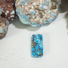Load image into Gallery viewer, Golden Hill: Cabochon
