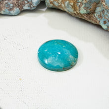 Load image into Gallery viewer, Turquoise Mountain Round Cabochon
