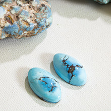 Load image into Gallery viewer, Golden Hill: Cabochon Pair
