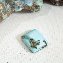 Load image into Gallery viewer, Golden Hill: Cabochon
