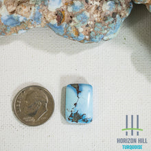Load image into Gallery viewer, Golden Hill: Cabochon
