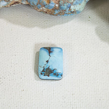 Load image into Gallery viewer, Golden Hill: Cabochon
