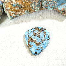 Load image into Gallery viewer, Golden Hill: Cabochon
