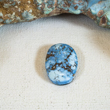 Load image into Gallery viewer, Golden Hill: Cabochon
