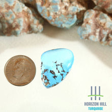 Load image into Gallery viewer, Golden Hill: Cabochon
