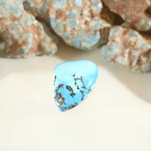 Load image into Gallery viewer, Golden Hill: Cabochon
