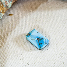 Load image into Gallery viewer, Golden Hill: Cabochon
