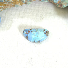 Load image into Gallery viewer, Golden Hill: Cabochon
