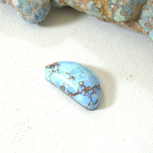 Load image into Gallery viewer, Golden Hill: Cabochon
