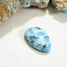 Load image into Gallery viewer, Golden Hill: Cabochon
