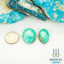 Load image into Gallery viewer, Persian Turquoise Cabochon
